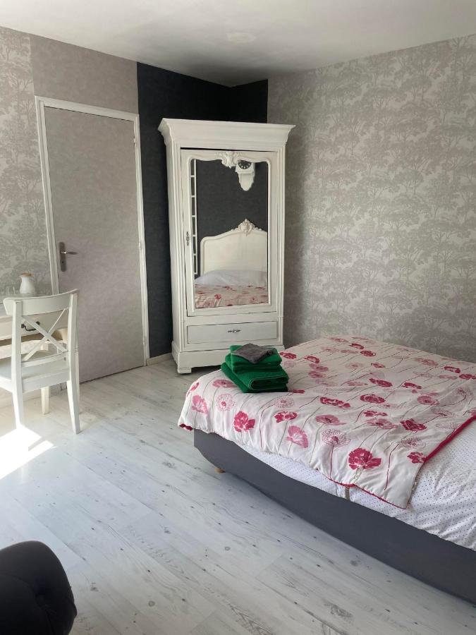 L'Etape Marceline - Chambre D'Hotes Saint-Marceau  Eksteriør billede